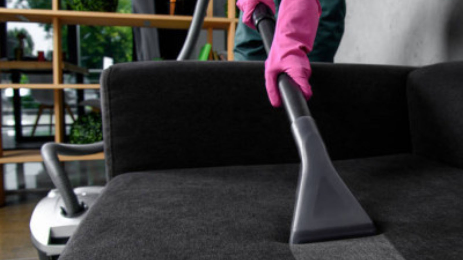 Commercial Carpet and Upholstery Cleaning: Why Autumn is the Best Time to Refresh Your Office